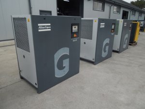 SPREZARKA-SRUBOWA-ATLAS-COPCO-GA30-30Kw-2015r-Kod-producenta-0