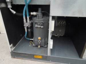 SPREZARKA-SRUBOWA-ATLAS-COPCO-GA30-30Kw-2015r-Marka-Atlas-Copco