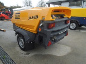 KOMPRESOR-ATLAS-COPCO-XAS97-5-30m3-13r-OSUSZACZ-Model-XAS97