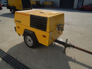 PRZEWOZNA-SPREZARKA-KAESER-M24-2-40m3-Marka-Atlas-Copco