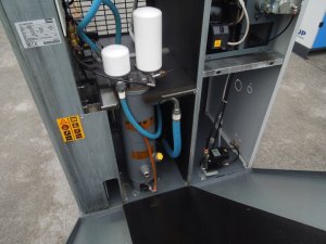 SPREZARKA-SRUBOWA-ATLAS-COPCO-GA15VSDFF-15Kw-2017r-Marka-Atlas-Copco