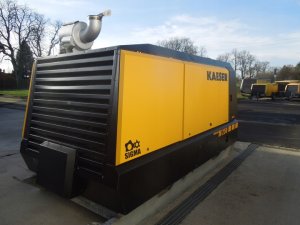 PRZEWOZNA-SPREZARKA-KAESER-M250-10BAR-2016rok-Marka-Atlas-Copco